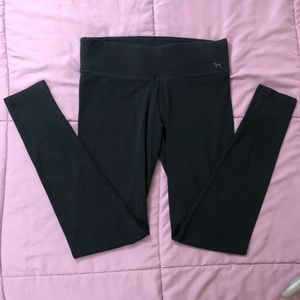 Victoria’s Secret PINK yoga leggings